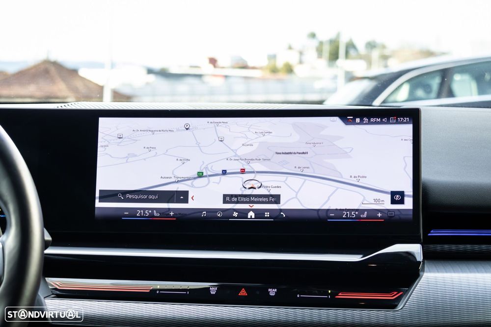 BMW 520 d Pack Desportivo M - 32