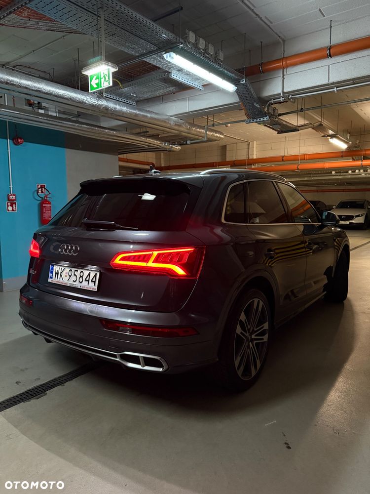 Audi SQ5 - 2