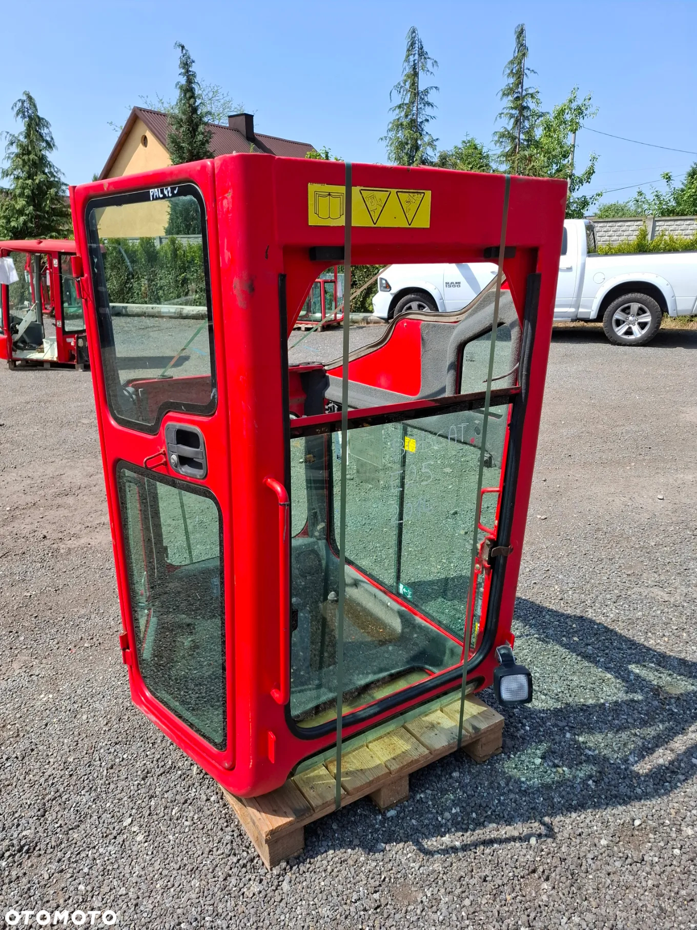 Kabina bobcat e 25 - 3