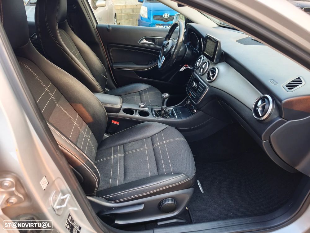 Mercedes-Benz GLA 200 (CDI) d Urban - 20