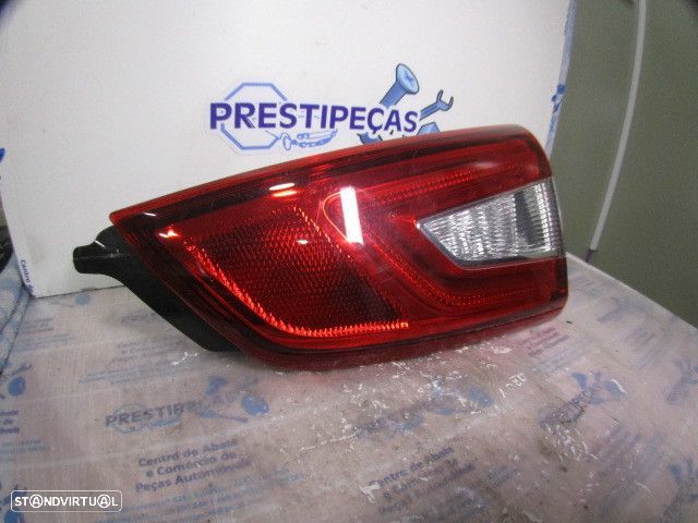 Farol Tras 265504EA5D 265504EA5C NISSAN QASHQAI J11 2017 1.5DCI 110CV 5P CINZA DRT - 2