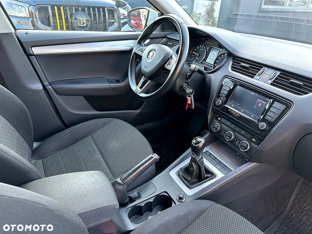 Skoda Octavia 1.6 TDI Ambition - 14