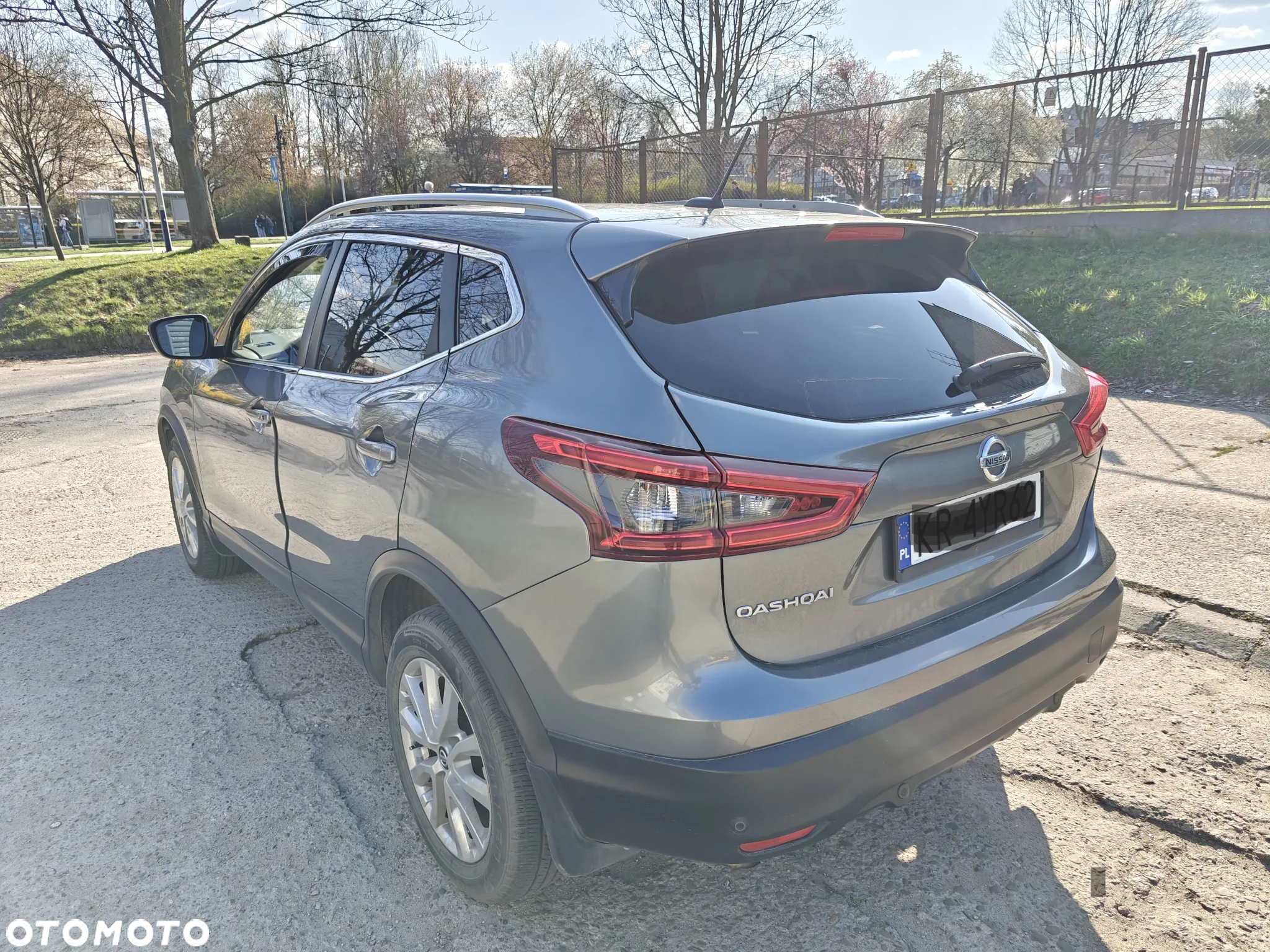 Nissan Rogue - 5