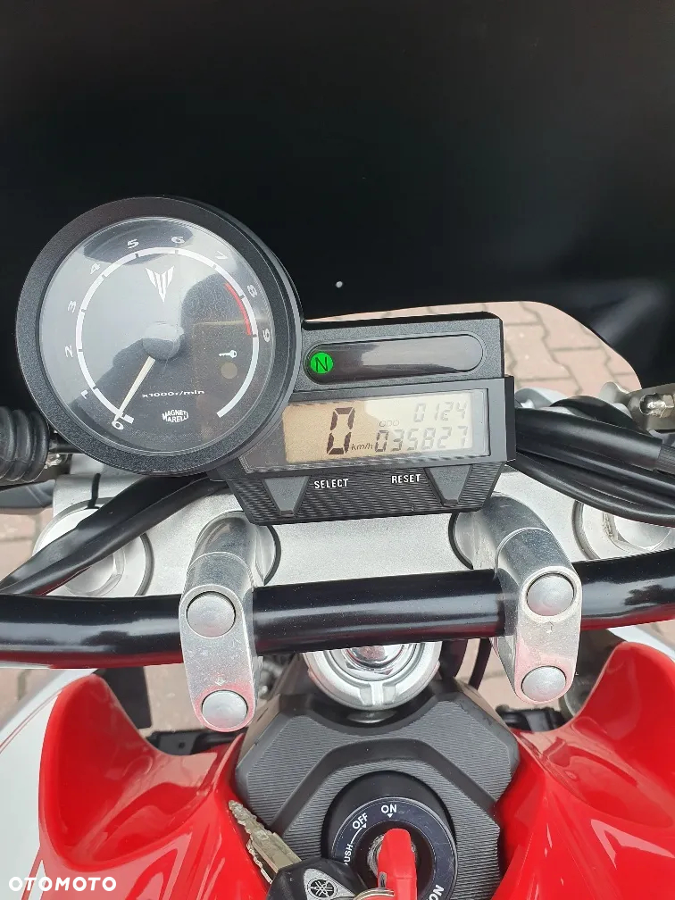 Yamaha MT - 11