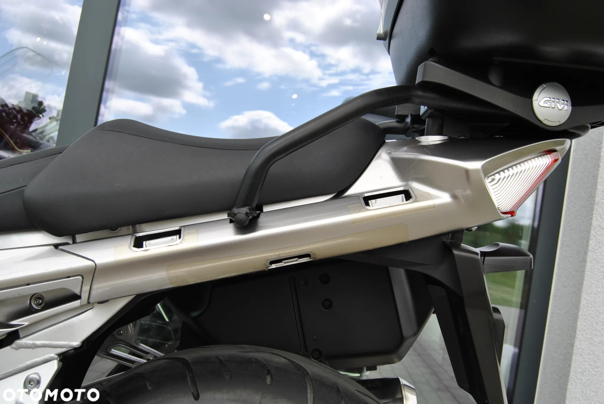 Yamaha FJR - 36