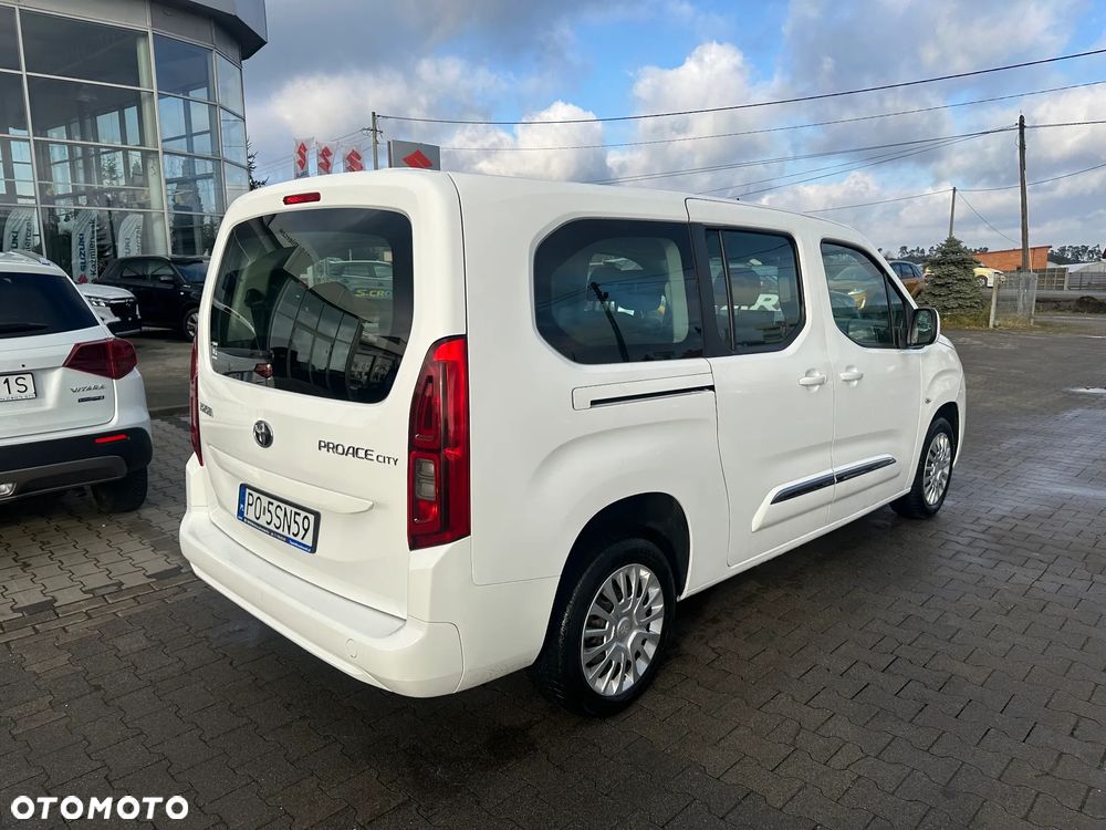 Toyota Proace City Verso Long 1.5 D-4D Business - 4