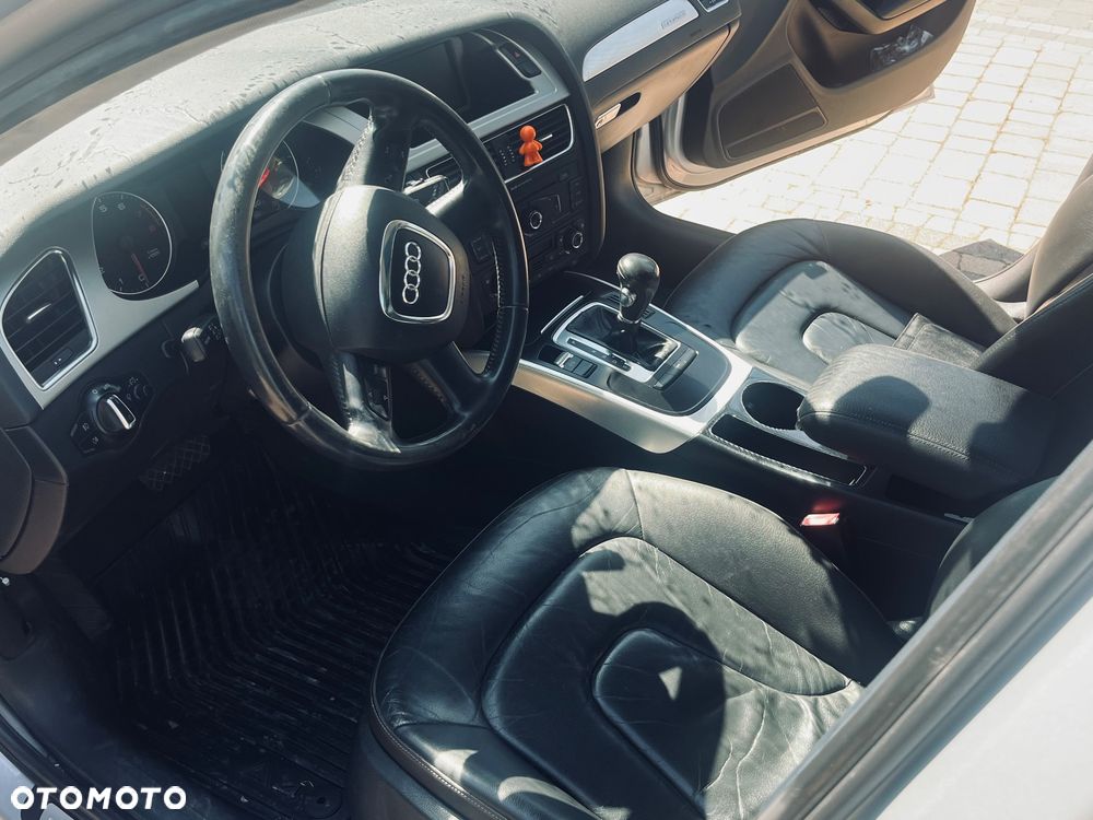 Audi A4 Avant 2.0 TFSI Quattro S tronic - 4