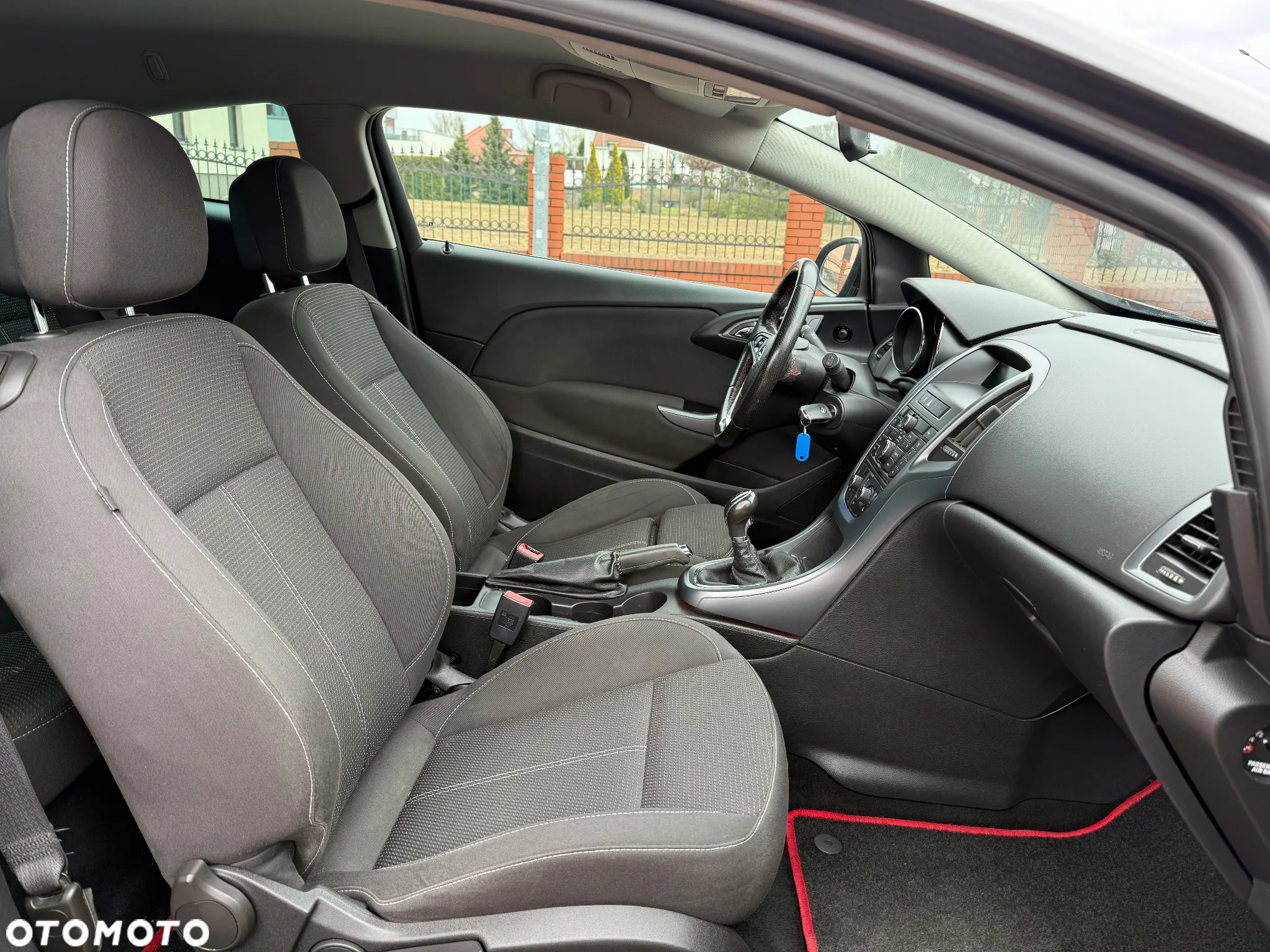 Opel Astra GTC 1.4 Turbo - 8