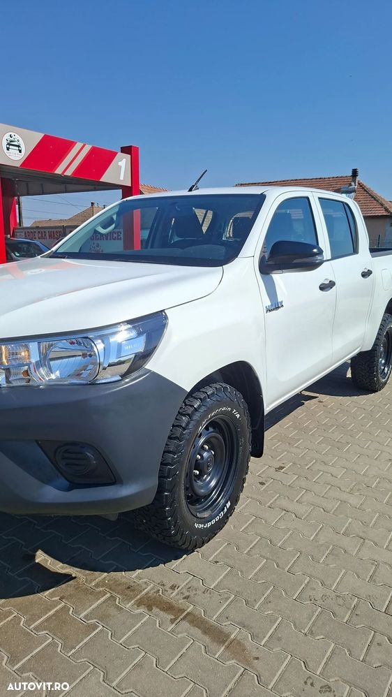 Toyota Hilux - 7