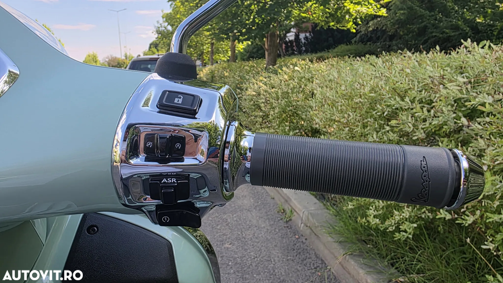 Vespa GTS 125 i-get - 7