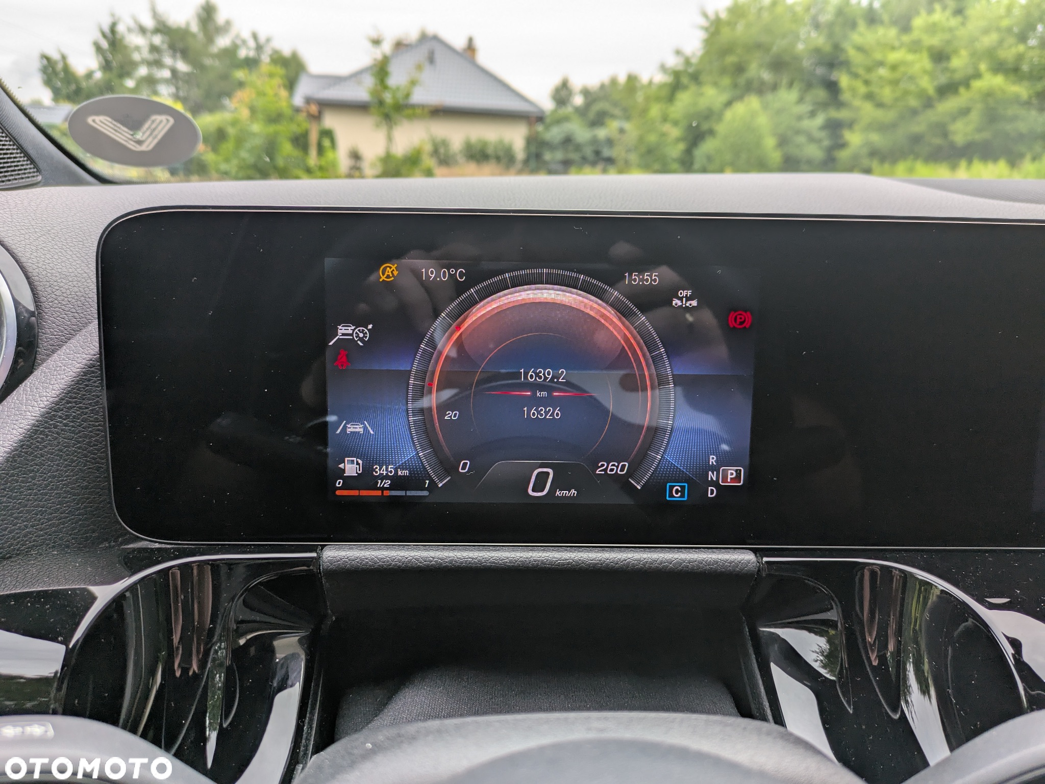 Mercedes-Benz GLA - 18