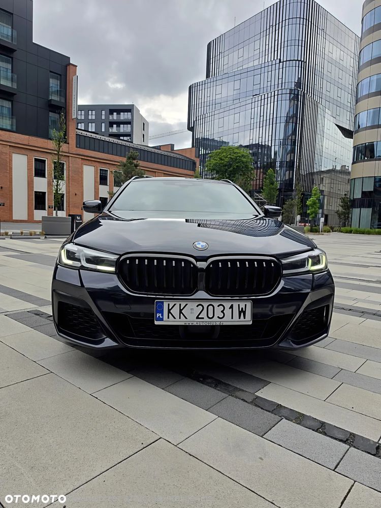 BMW Seria 5 520d M Sport Edition - 12