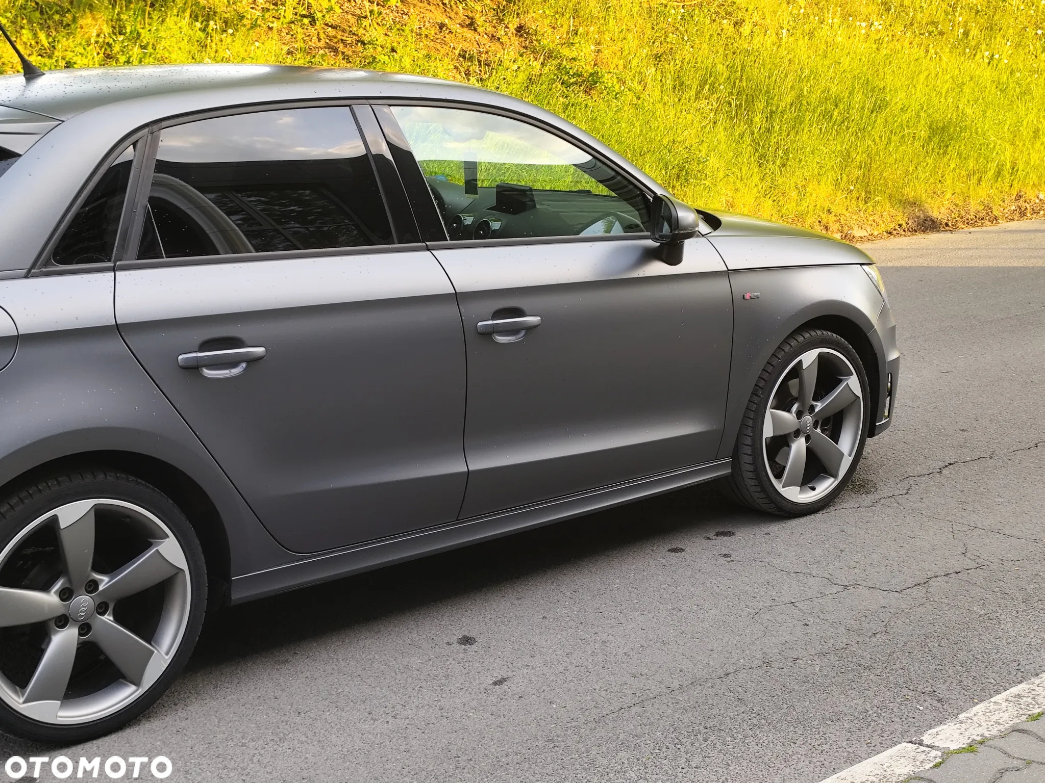 Audi A1 1.4 TFSI Sportback S tronic S line edition m S line Sportpaket - 3