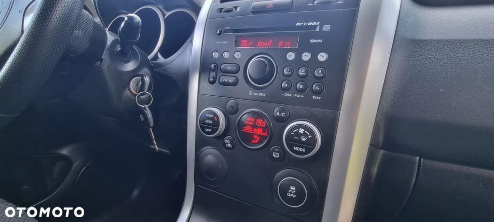 Suzuki Grand Vitara - 21