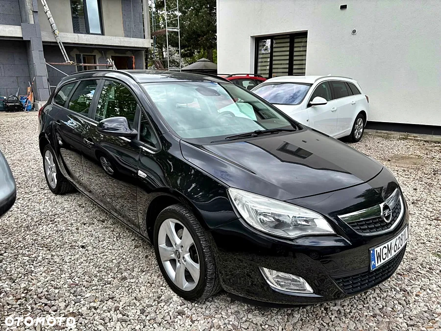 Opel Astra 1.7 CDTI DPF Sports Tourer - 4