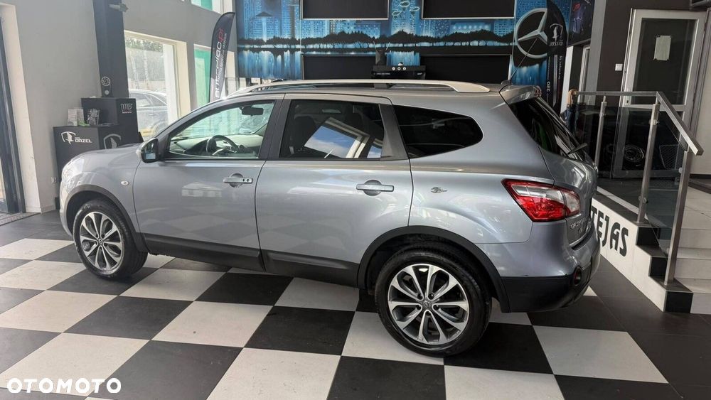 Nissan Qashqai+2 - 7