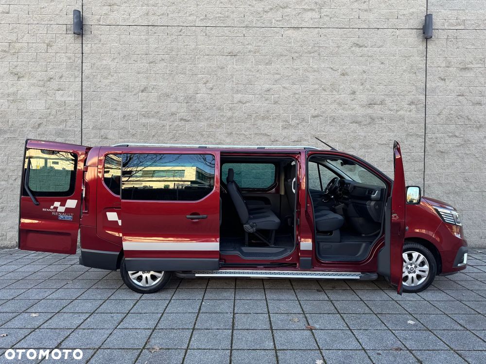 Renault Trafic 2.0 dCi - 27