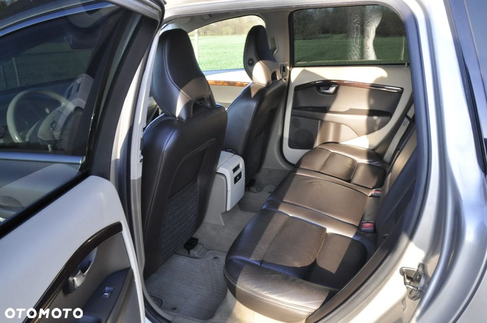Volvo XC 70 T6 AWD Geartronic Summum - 29