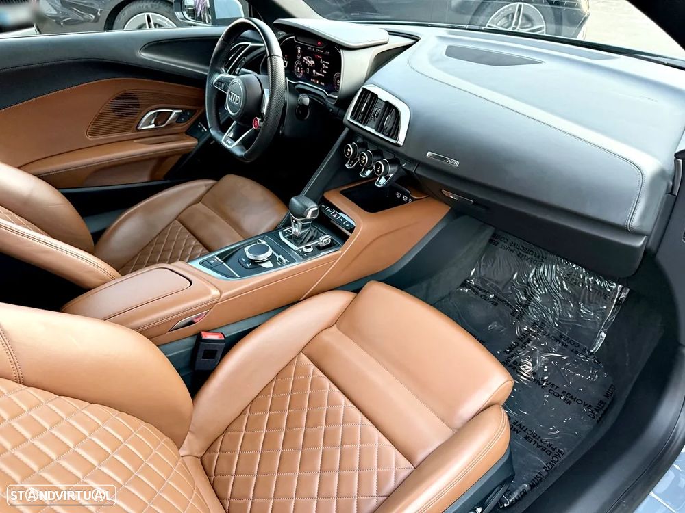 Audi R8 Coupé 5.2 FSI V10 S tronic Performance - 23