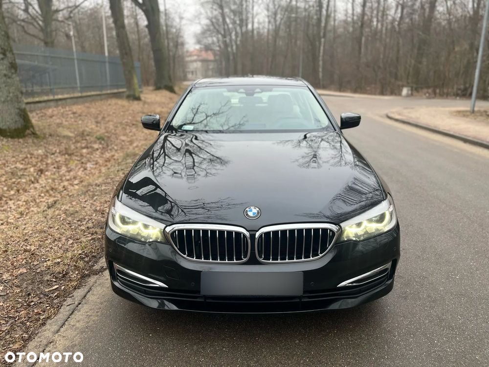 BMW Seria 5 530d Luxury Line - 3