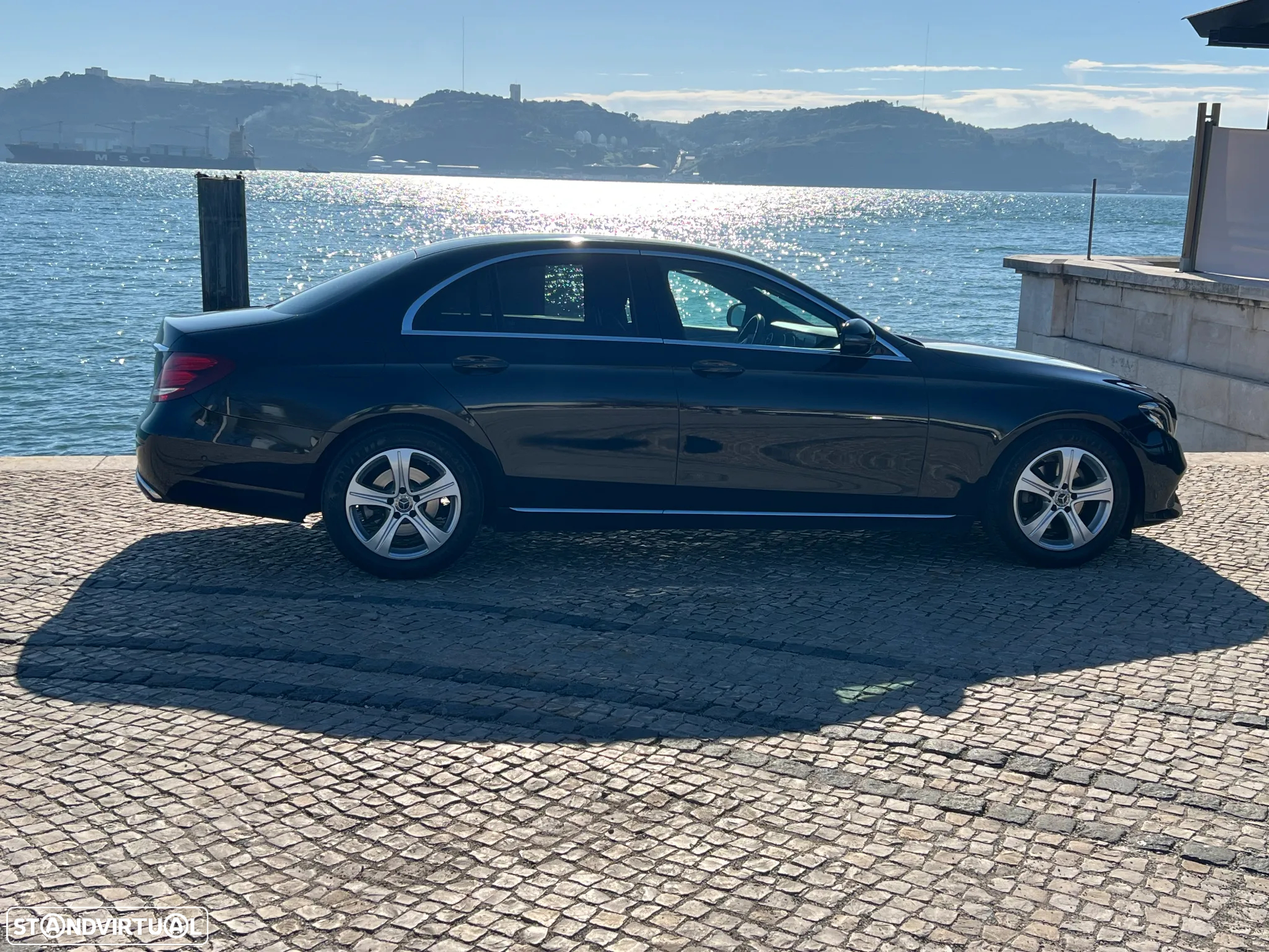 Mercedes-Benz E 220 d Avantgarde+ - 7