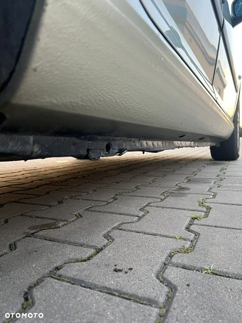 Peugeot 407 2.0 HDi Premium - 13