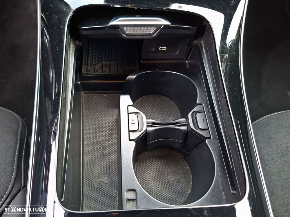 Mercedes-Benz C 300 de AMG Line - 21