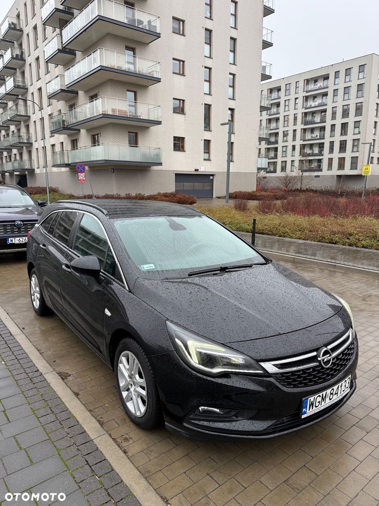 Opel Astra 1.6 CDTI Sport - 11
