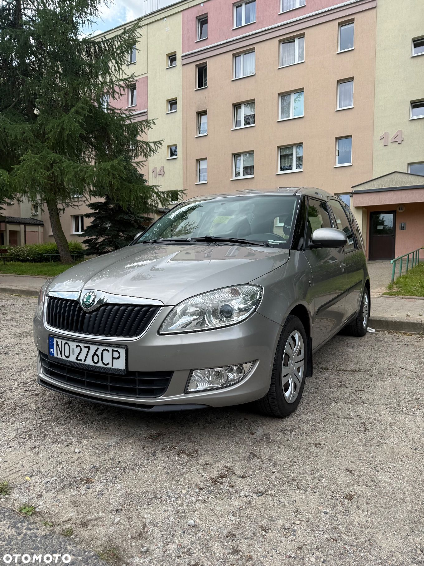 Skoda Roomster 1.4 16V Comfort - 1