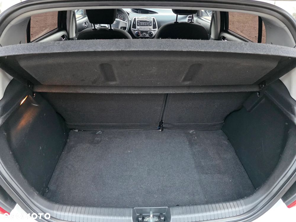 Hyundai i20 1.25 Classic + - 4