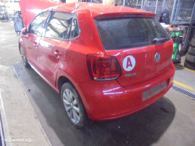 Carro MOT: CAYA CXVEL: KFK VW POLO 5 2009 1.6TDI 75CV 5P VERMELHO DIESEL - 8