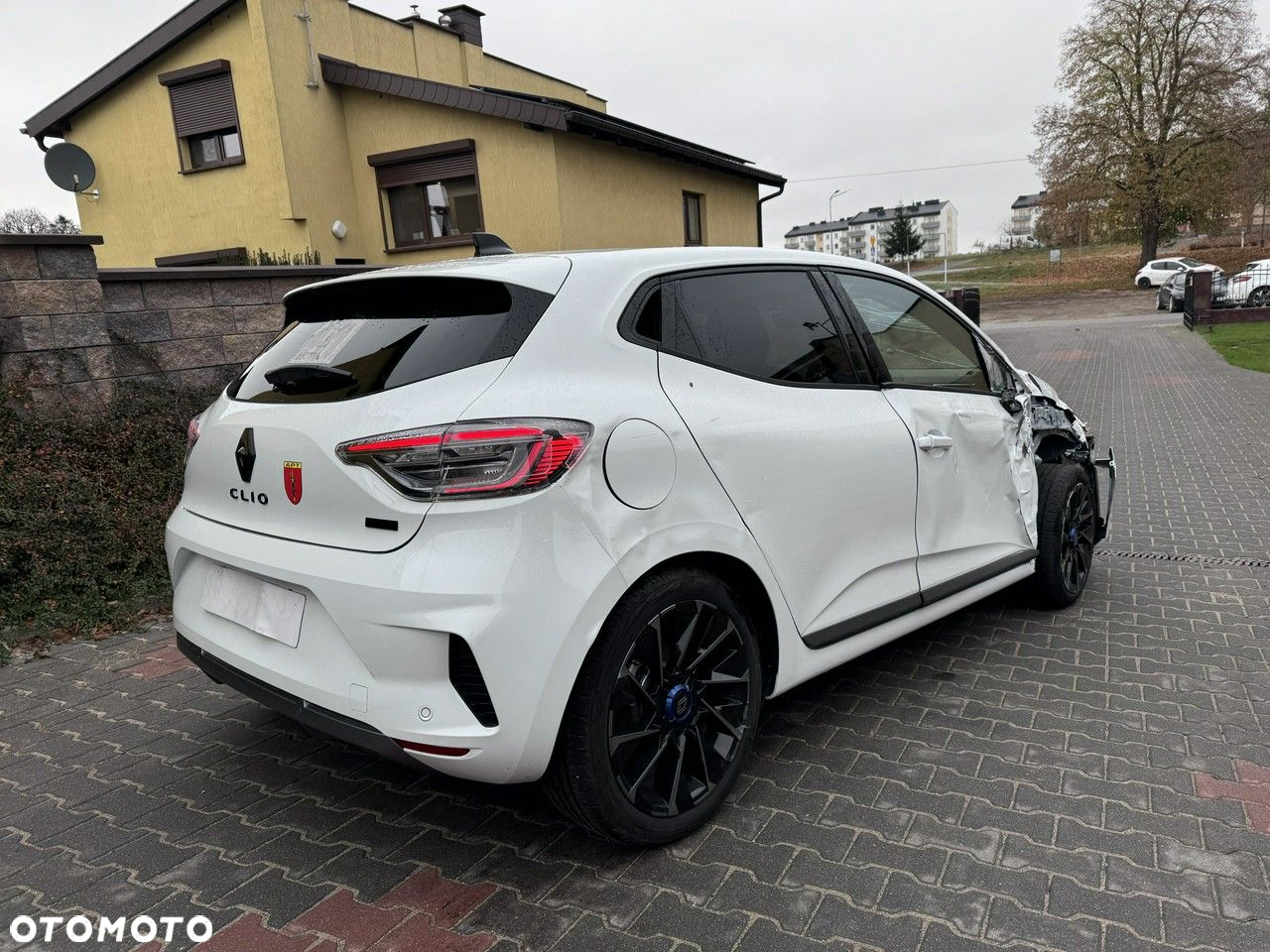 Renault Clio - 7