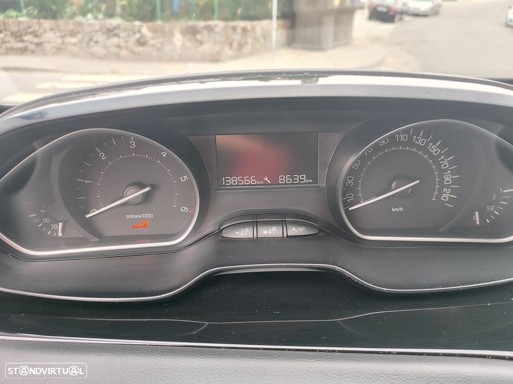 Peugeot 208 1.5 BlueHDi Active - 13