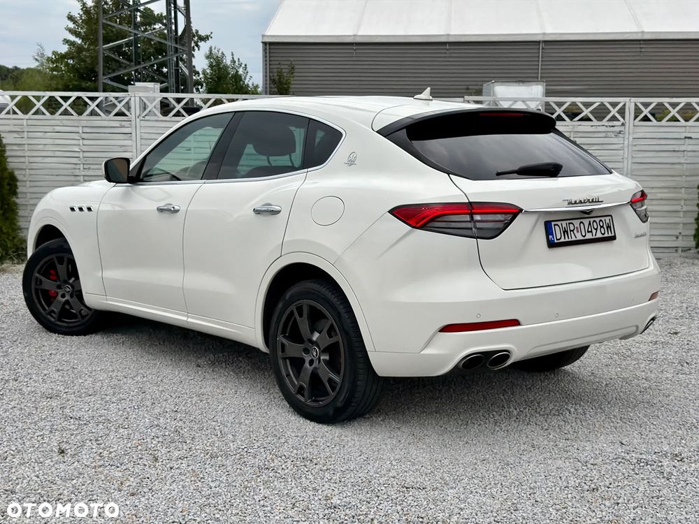 Maserati Levante S Q4 - 2
