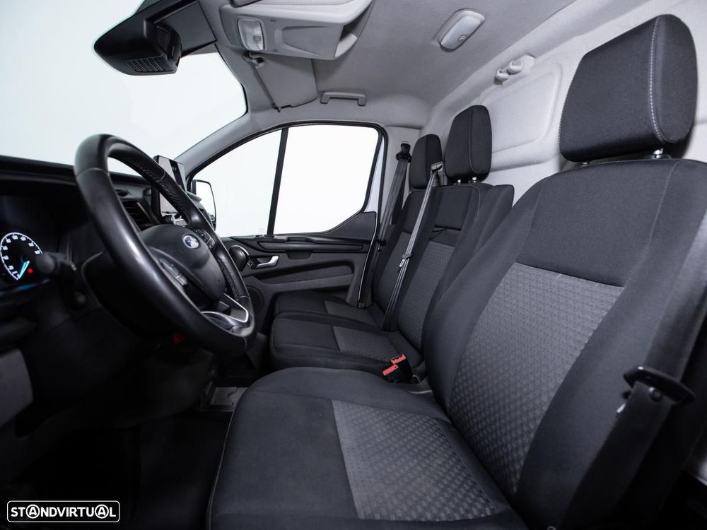 Ford Transit 130TDCi 300L2H1 Trend 3L c/IVA - 10