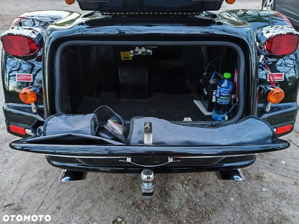 Suzuki Boulevard - 11