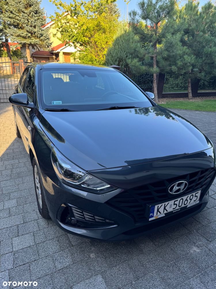 Hyundai i30 1.5 DPI Classic + - 5