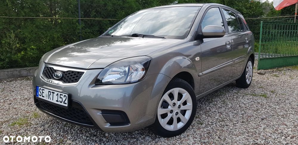 Kia Rio 1.4 Spirit - 1