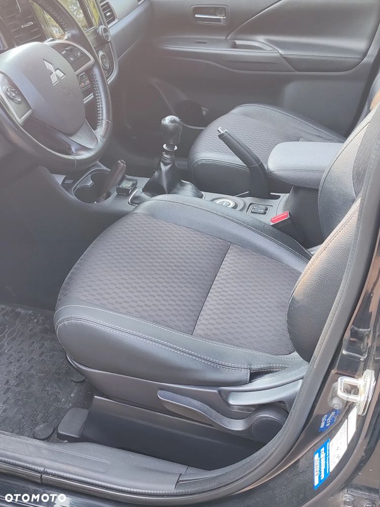 Mitsubishi Outlander 2.2 DI-D 4WD Instyle - 13