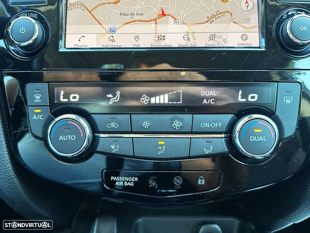 Nissan Qashqai 1.5 dCi N-Connecta J18+Led - 19