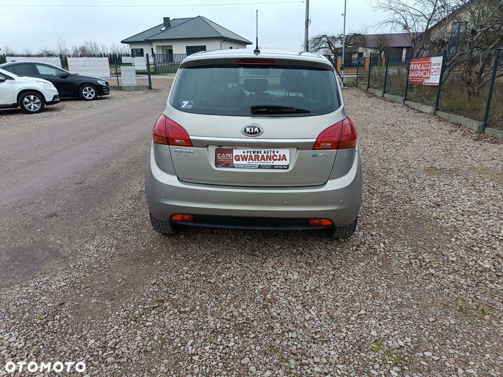 Kia Venga 1.4 CRDi 90 Business Line - 16