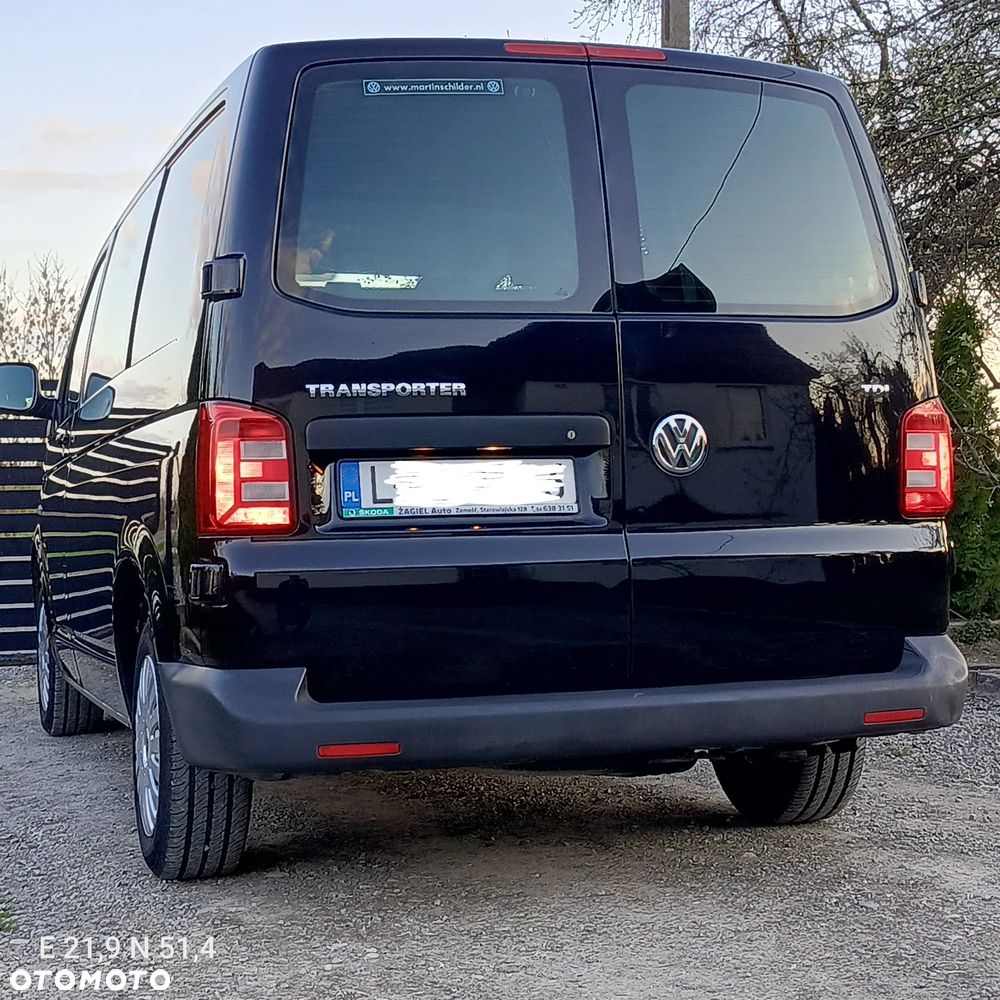 Volkswagen Transporter - 2