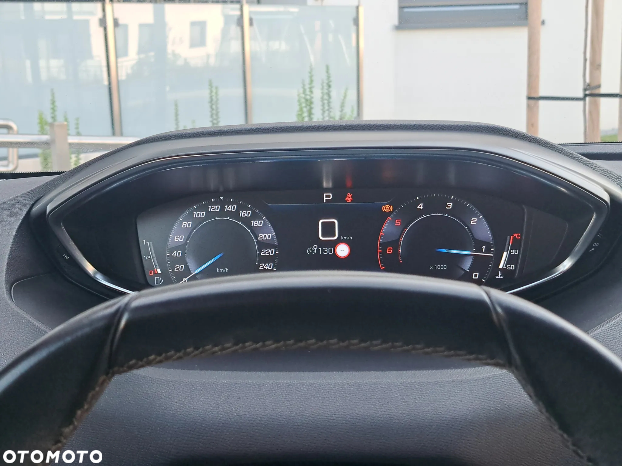 Peugeot 3008 1.5 BlueHDi Allure S&S EAT8 - 21