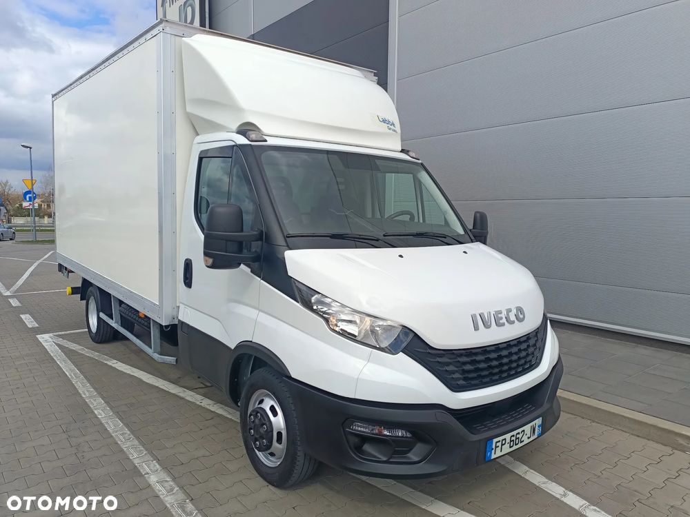 Iveco 35C16 POWER 160KM KONTENER WINDA 750Kg - 18