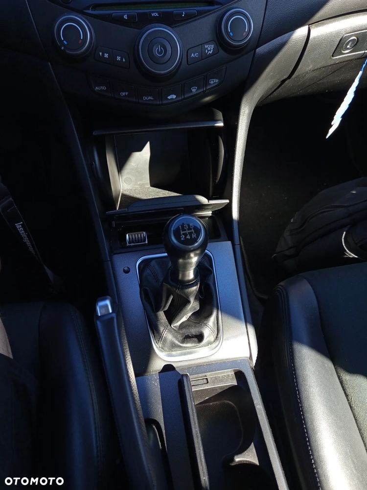 Honda Accord 2.0 Executive - 16