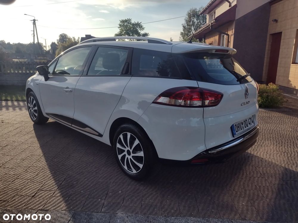 Renault Clio 1.2 16V 75 Limited - 4