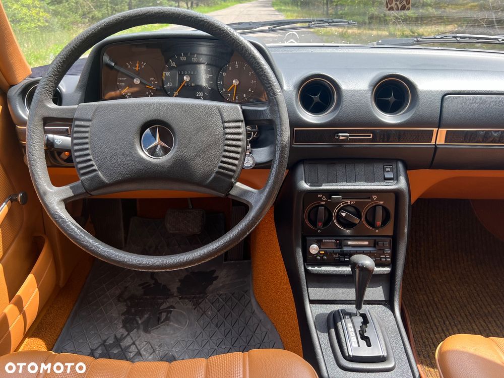 Mercedes-Benz W123 - 8