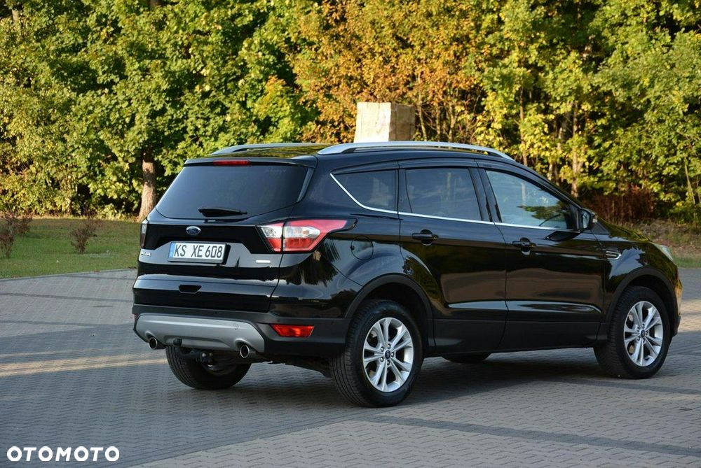Ford Kuga 1.5 EcoBoost 2x4 Titanium - 14