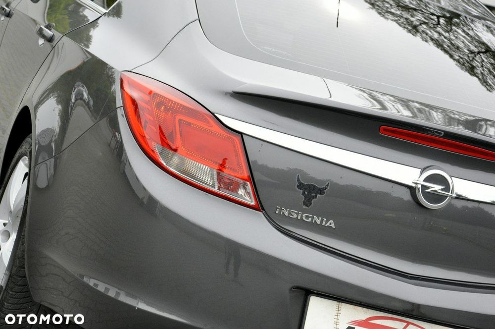 Opel Insignia 1.4 T Cosmo S&S - 32