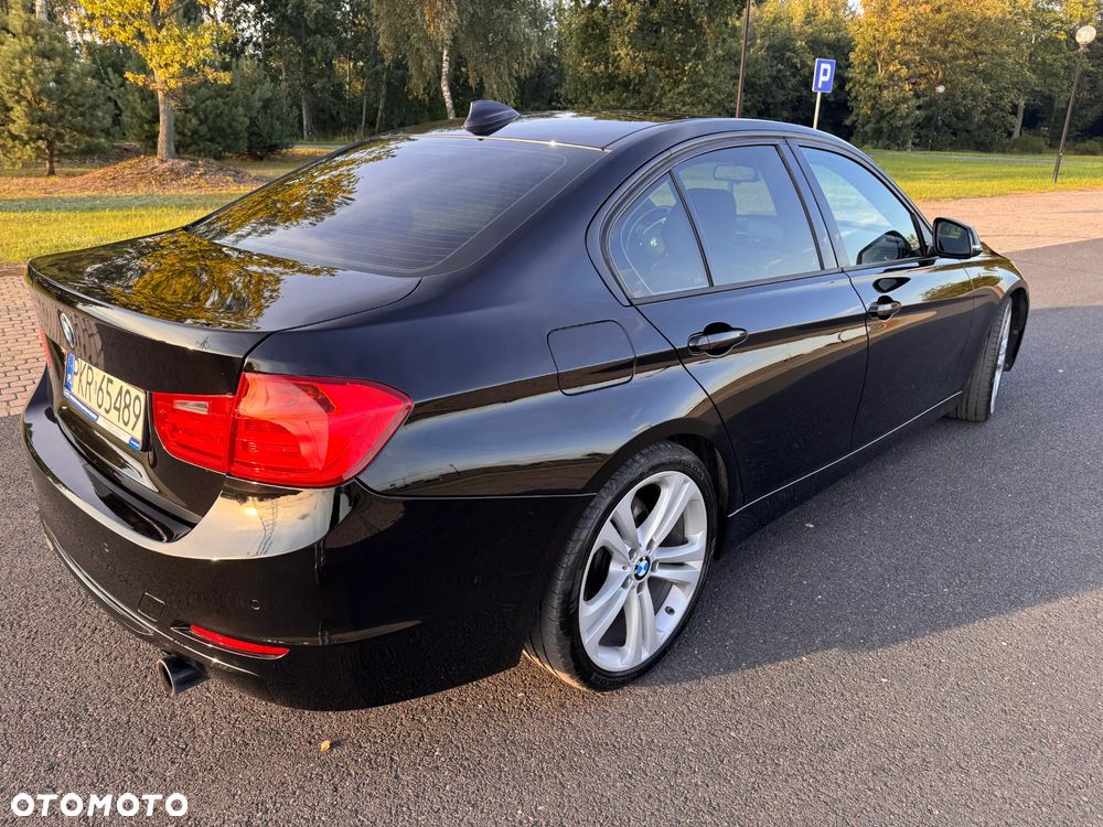 BMW Seria 3 335i Sport Line - 7